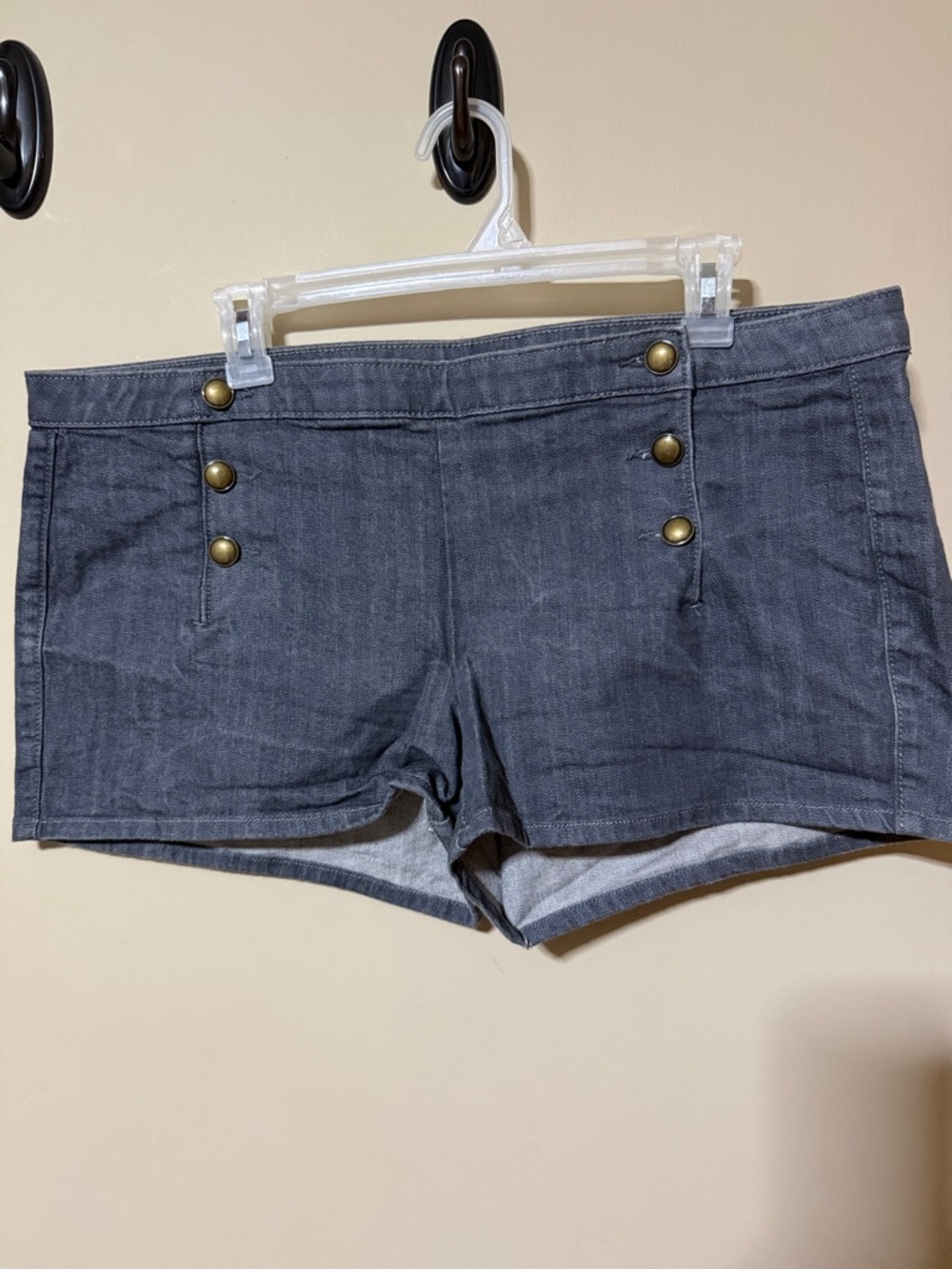 Old Navy Gray Sailor-Button Denim Shorts